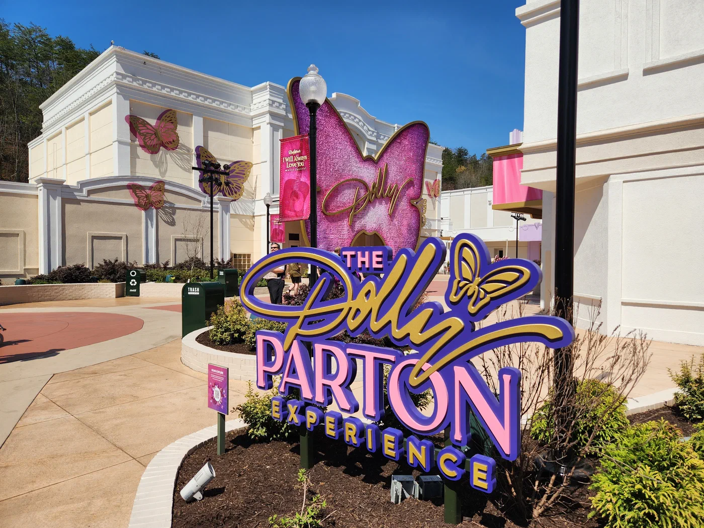 The Dolly Parton Experience